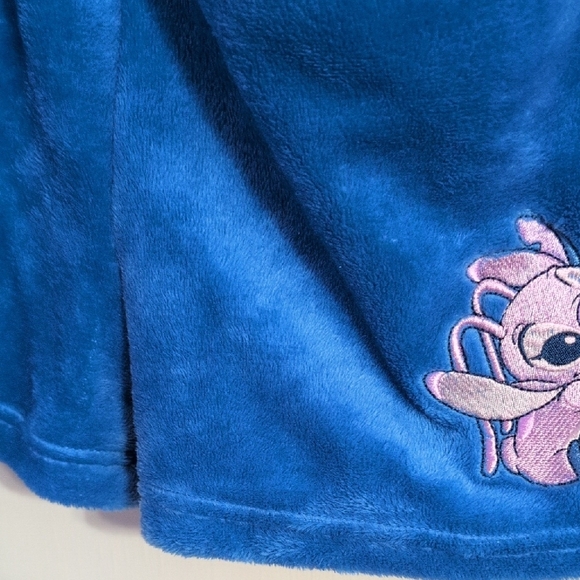 Disney Blue Stitch Pajama Shorts - Picture 6 of 7